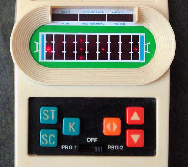 blog-29Mar09-Mattel_Electronics_Football-1.jpg